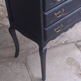 Vintage chest of drawers