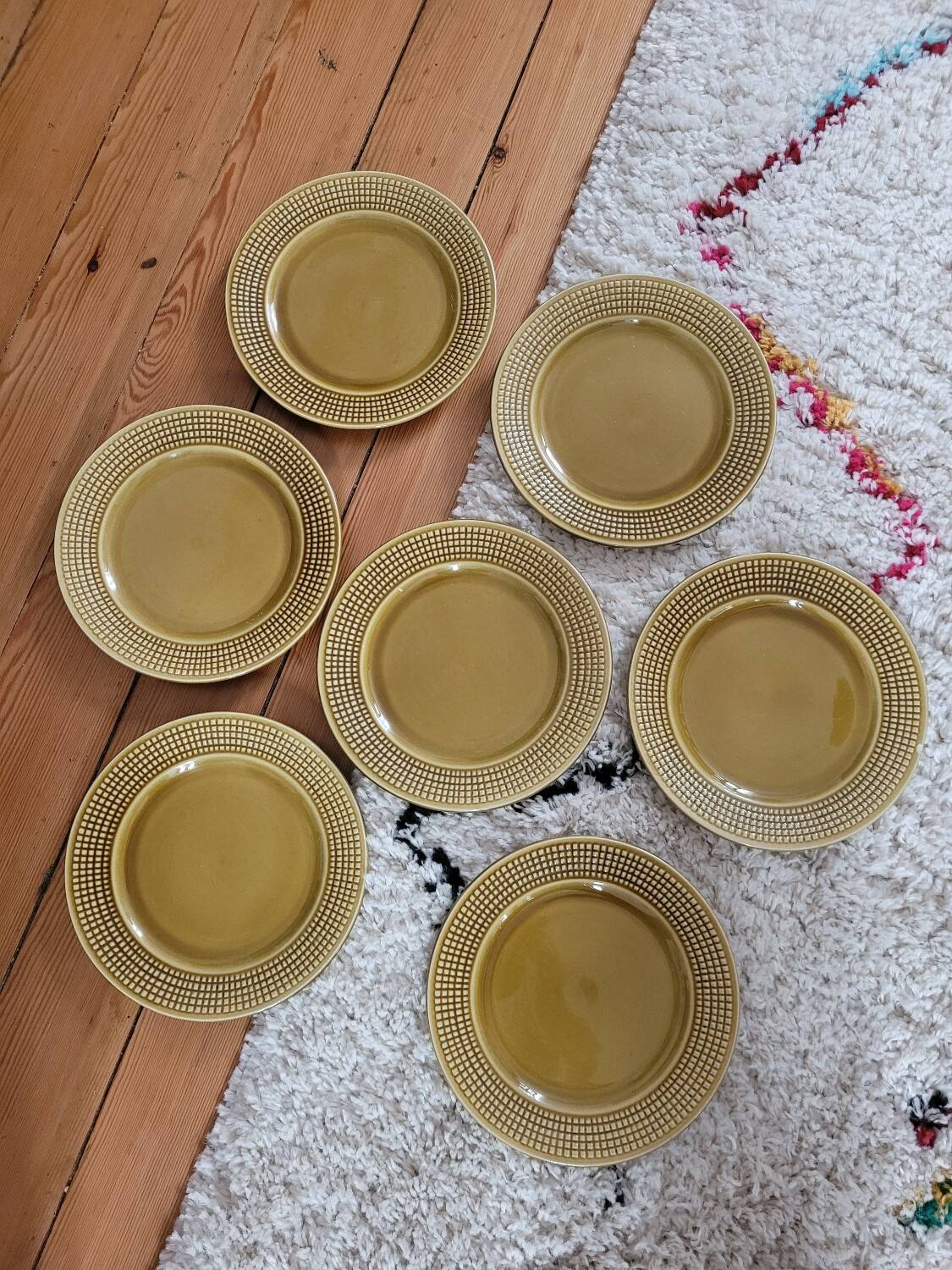 Set of 7 Niderviller dessert plates