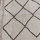 Handmade moroccan berber rug 270 x 140 cm