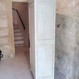 Armoire bonnetière ancienne