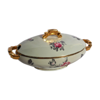 Former Limoges porcelain vegetable/soup kitchen with floral decoration