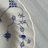 6 Myott plates in English porcelain, blue and white floral pattern