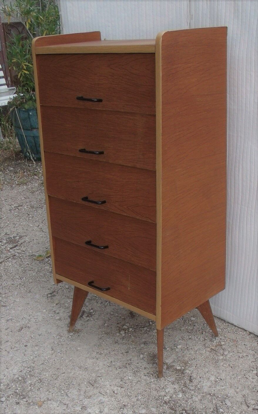 Vintage chiffonnier 1950 feet compass