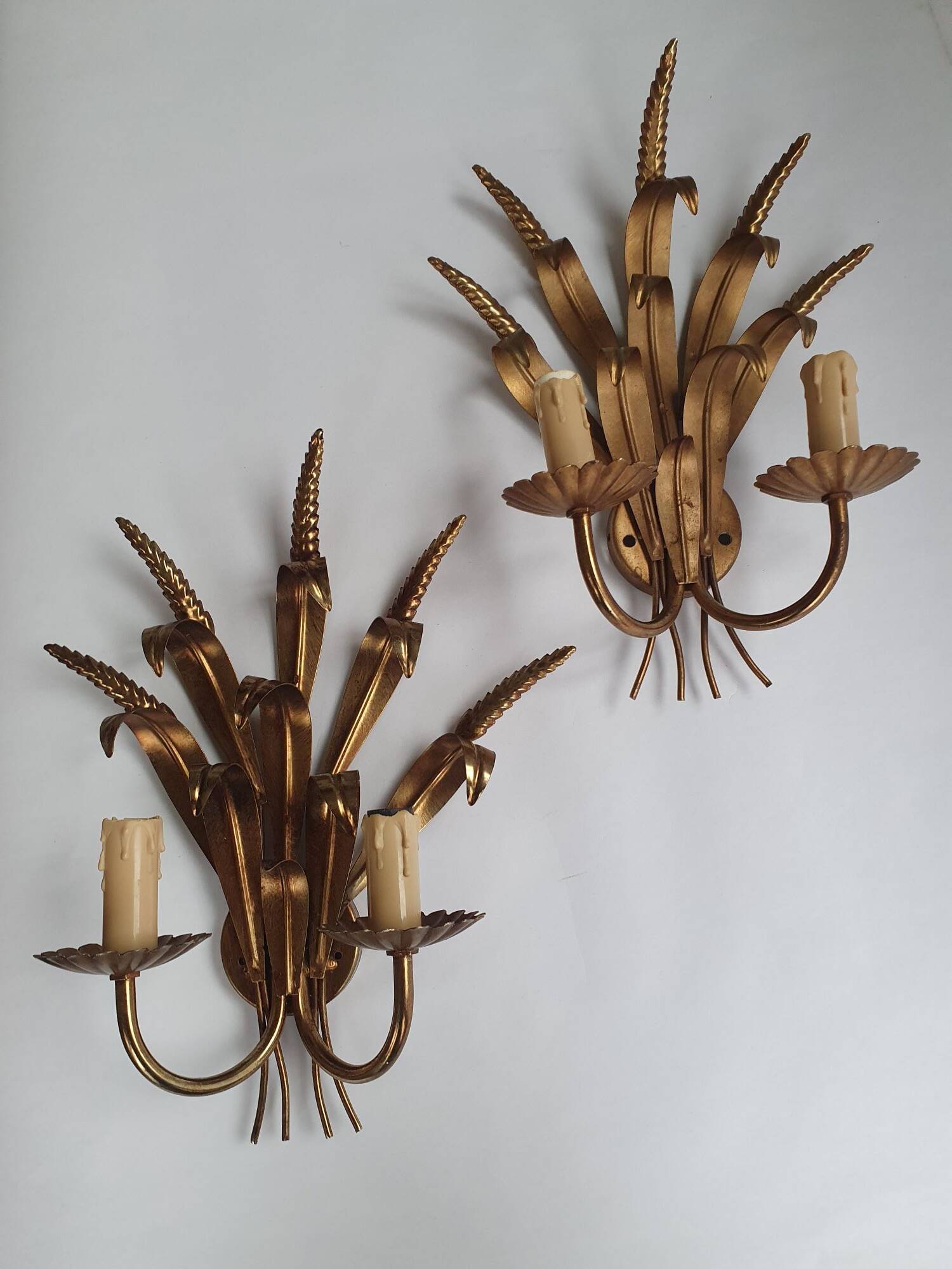 Pair of antique gold wall sconces with wheat ear motif