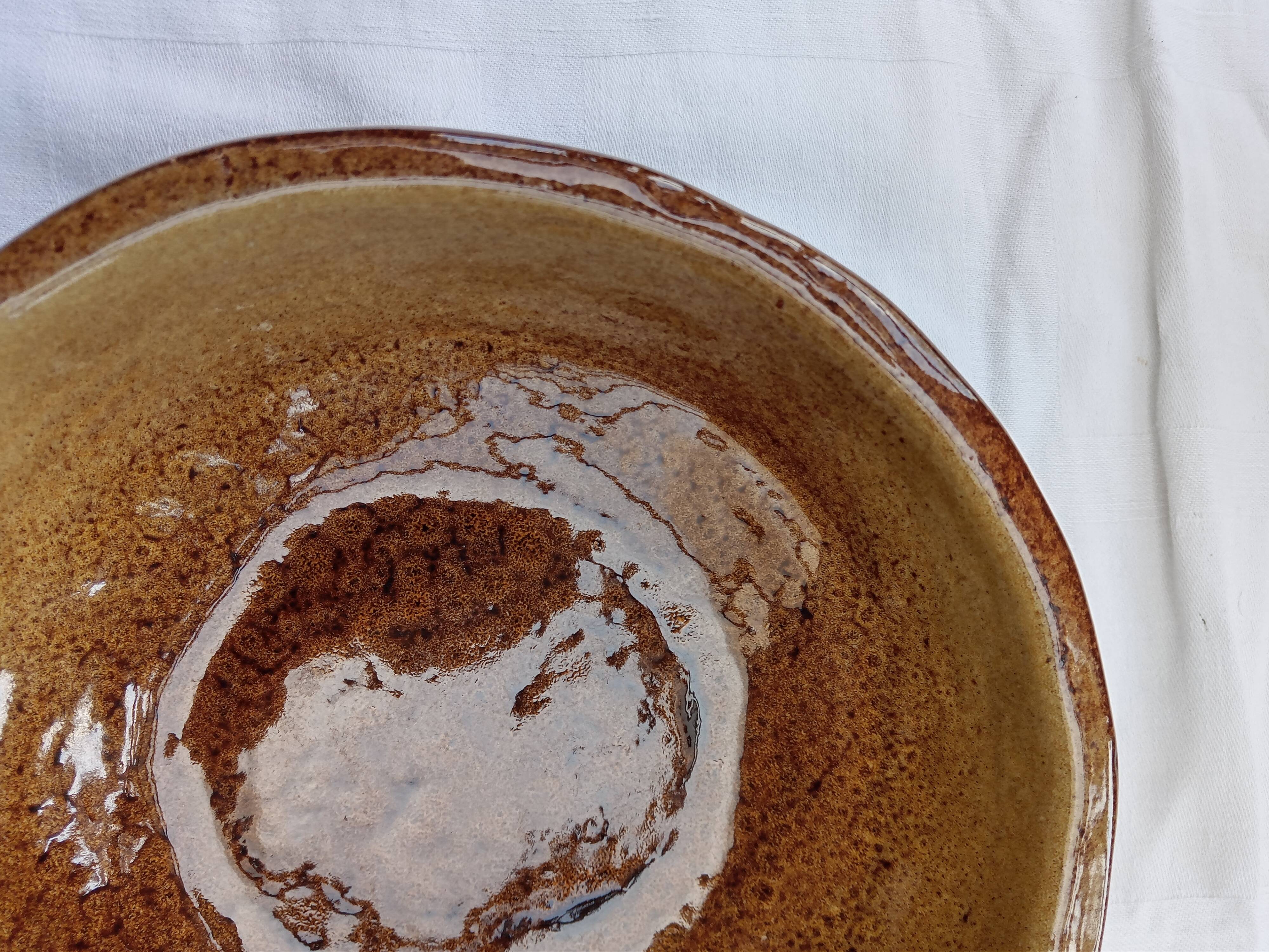 Glazed stoneware bowl