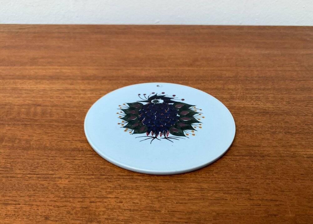 Mid-Century Danish wall plate with Crazy Bird design by Beth Breyen for Royal Copenhagen.