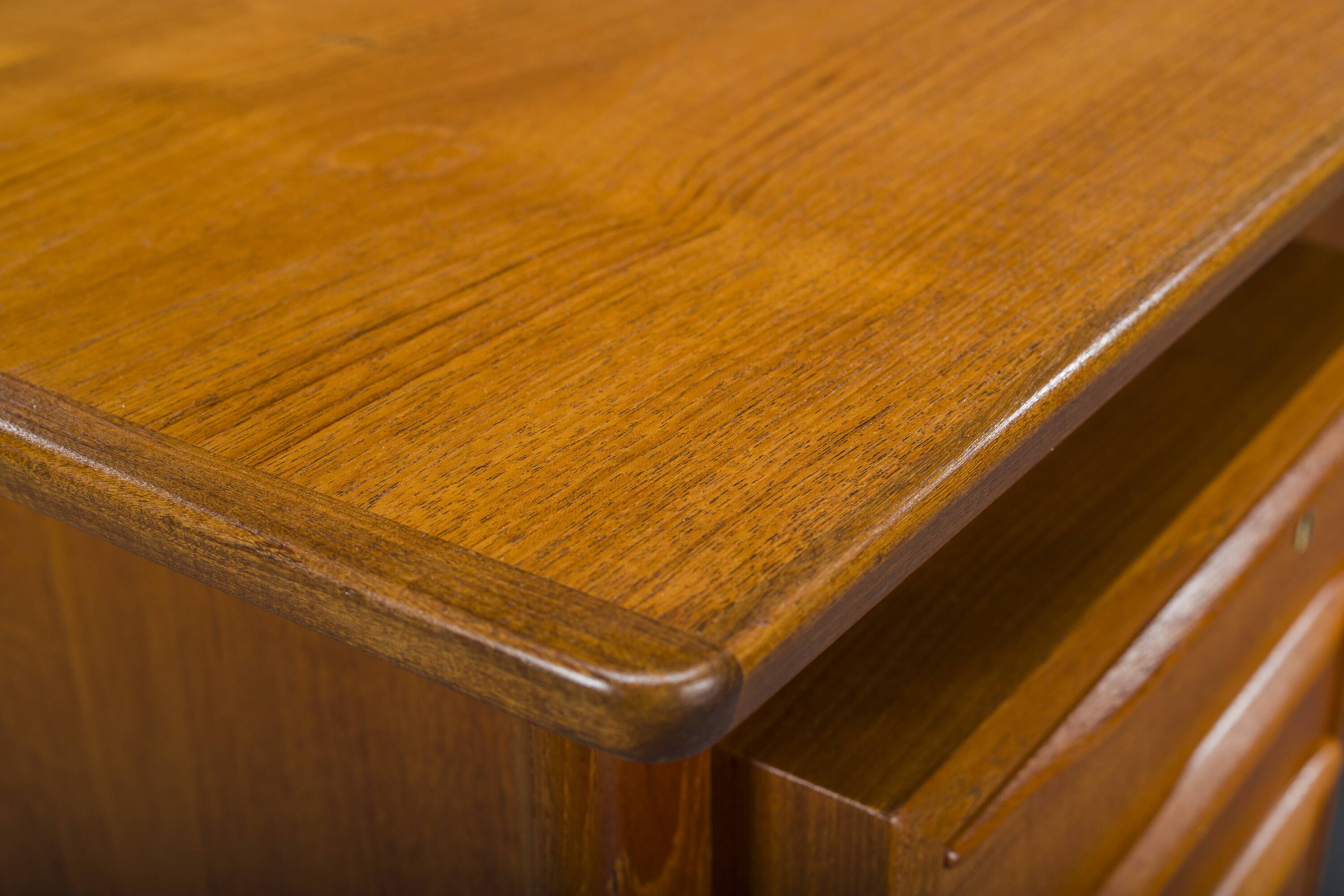 Danish Teak Desk by Peter Lovig Nielsen for Hedensted Mobelfabrik, 1960s