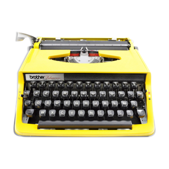 Machine à écrire Brother deluxe 800 jaune moutarde vintage