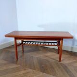 Coffee table with modular system by Folke Ohlsson
