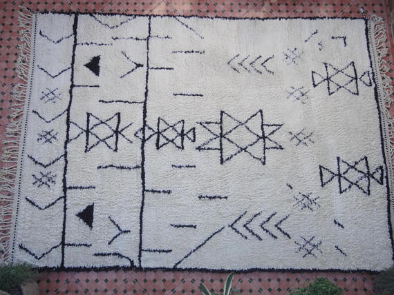 Beniouarin carpet 355x252 cm