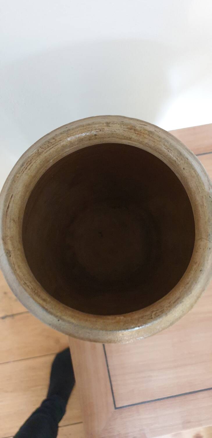 Old 25cm glazed stoneware pot