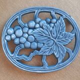 Cast iron trivet