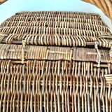 Wicker picnic basket