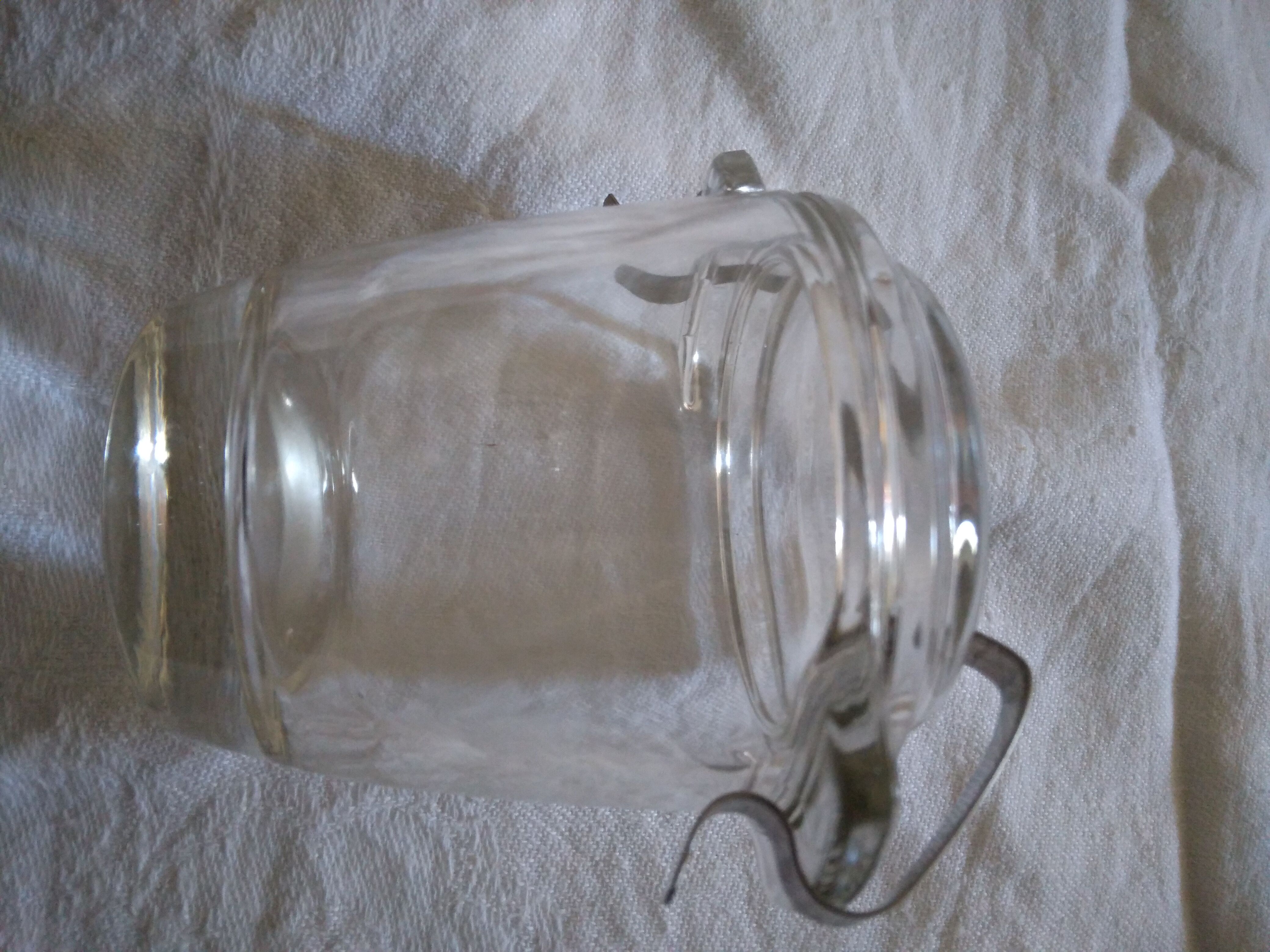 Vintage Pyrex pot-coc box