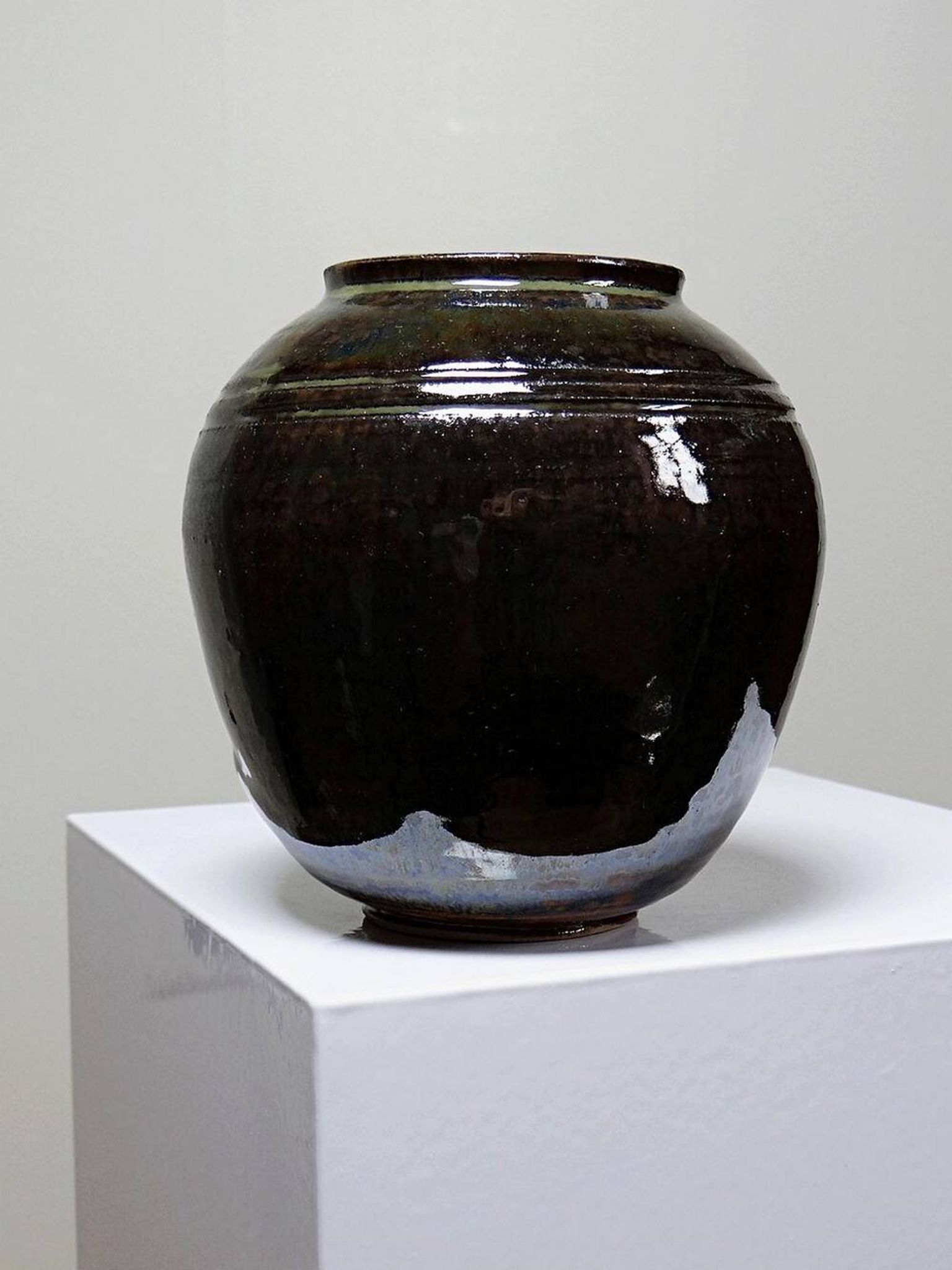 Small vintage/antique vase, very fine stoneware, flamed glaze, signature art ceramic