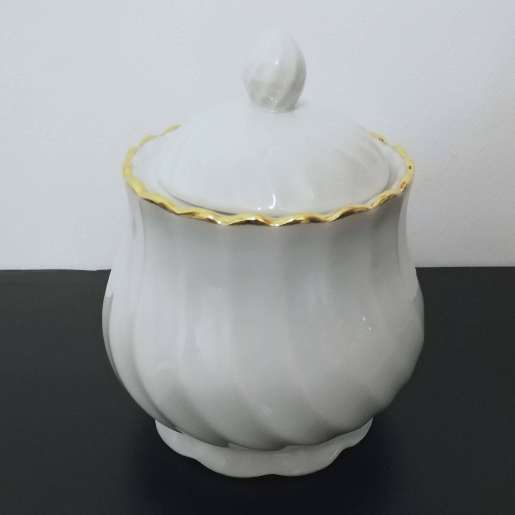 Porcelain coffee service by Philippe Deshoulieres