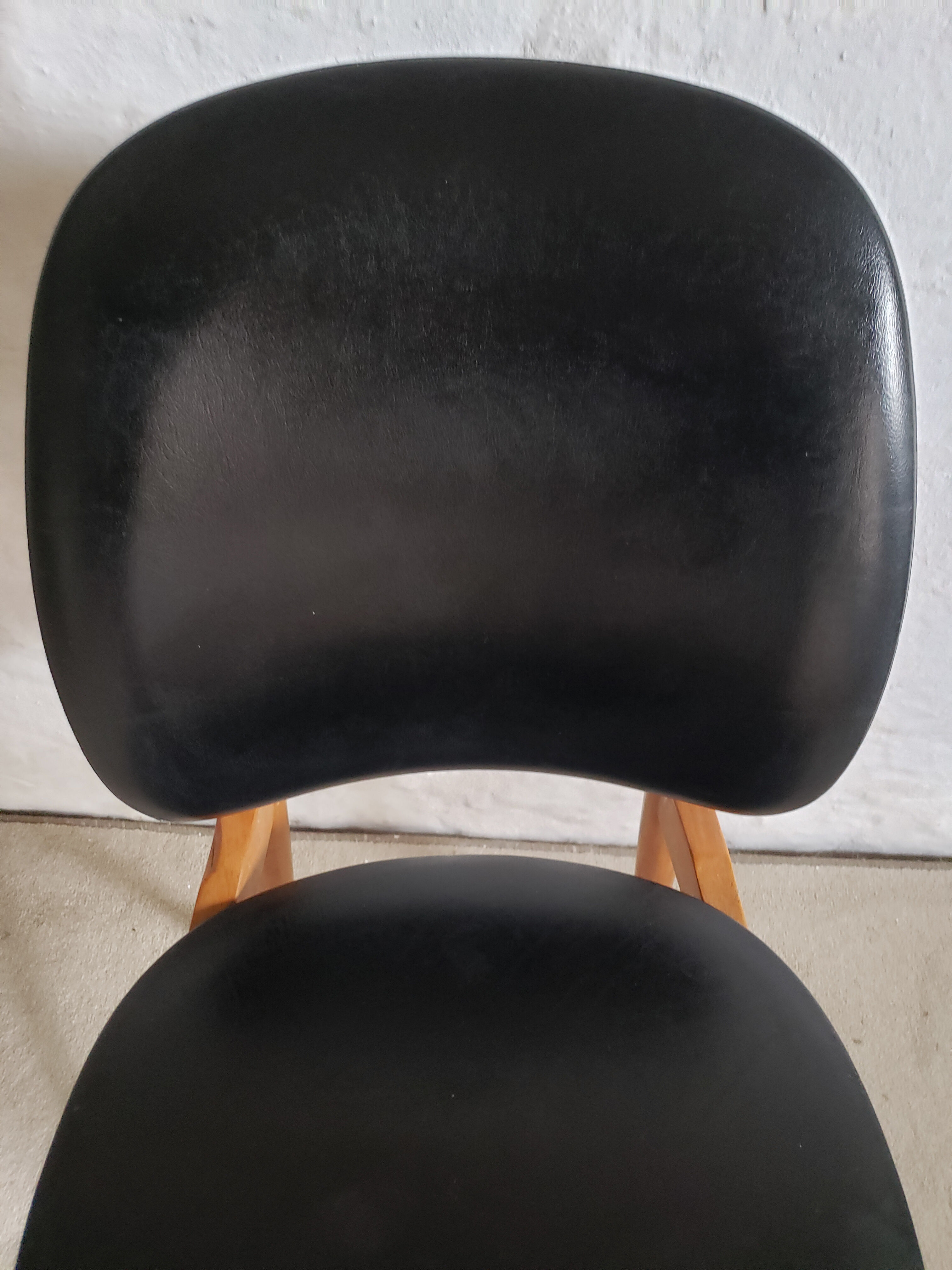 Series of 6 chairs Baumann Pegasus