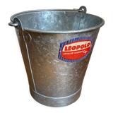 Zinc bucket
