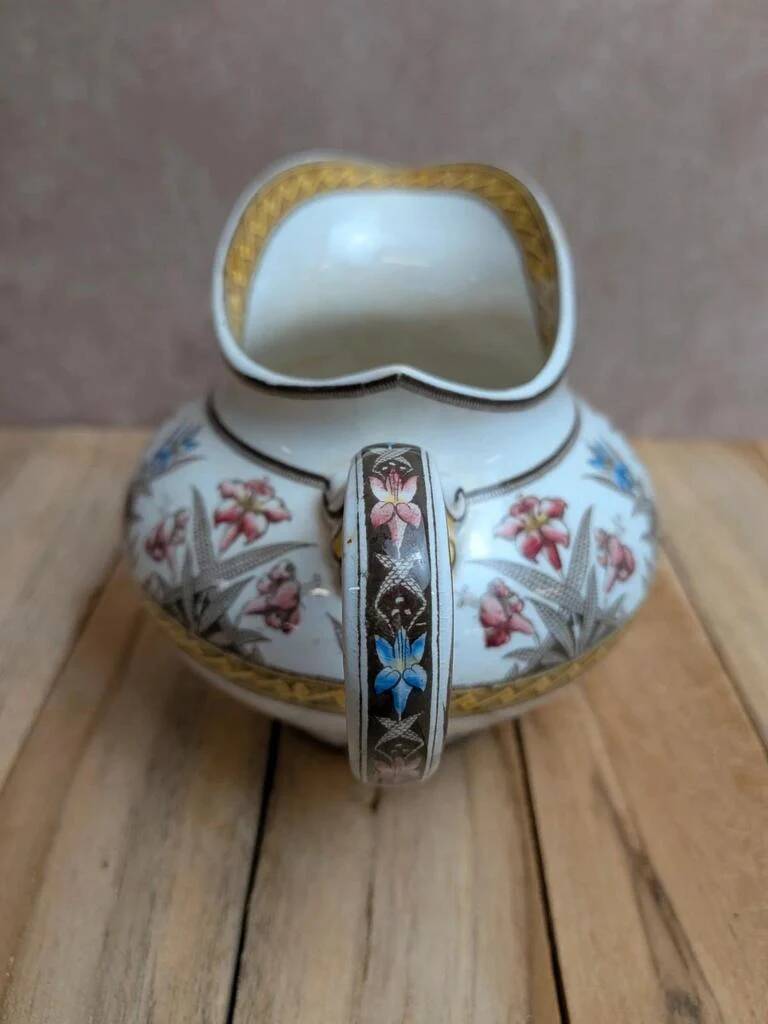 Old milk jug Sarreguemines U&c – Ironstone – Derby polychrome model