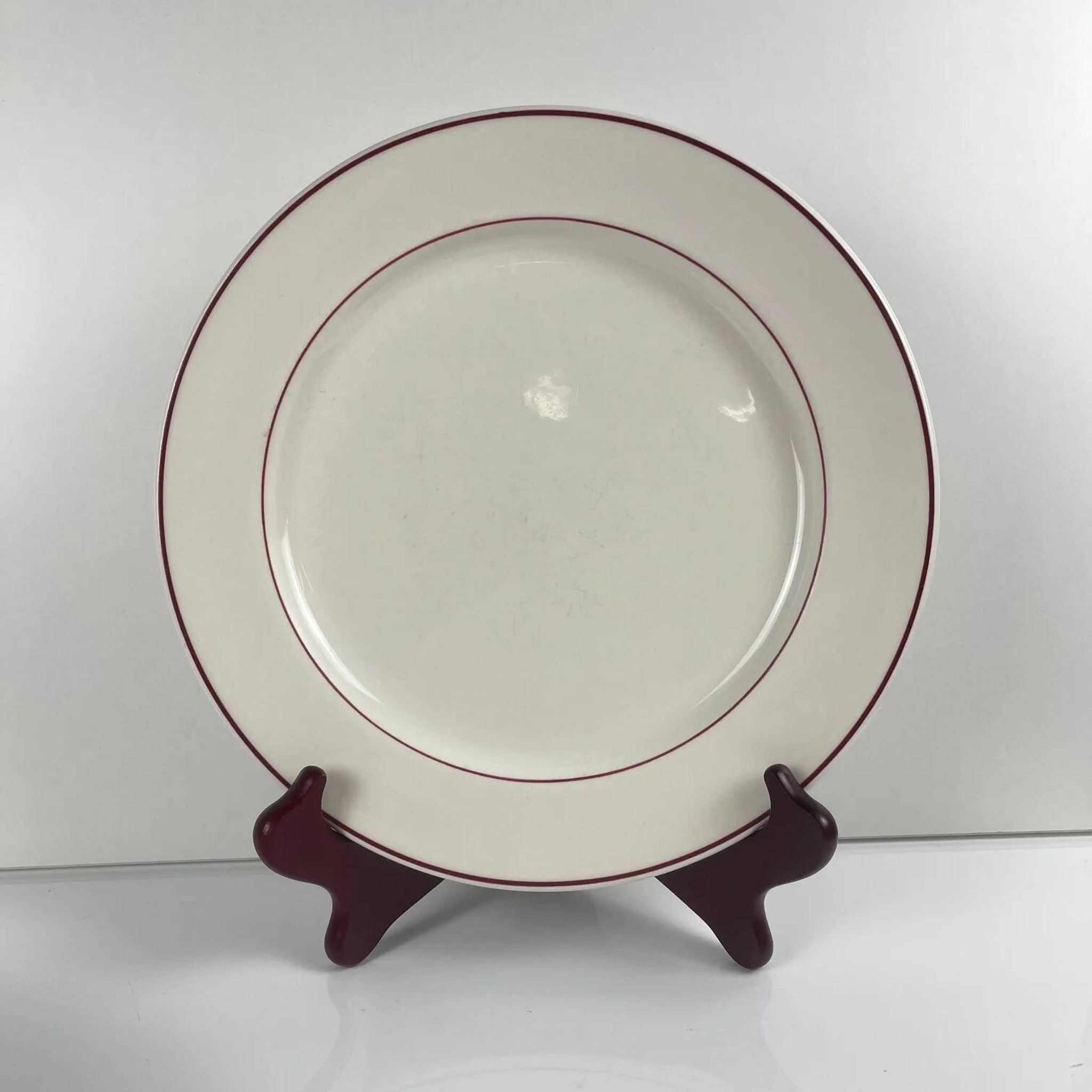 Set of 6 flat plates Villeroy & Boch, burgundy/purple rim, 20th century.