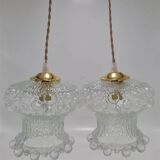 Pair of suspensions