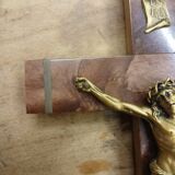 Crucifix ancien bois et métal