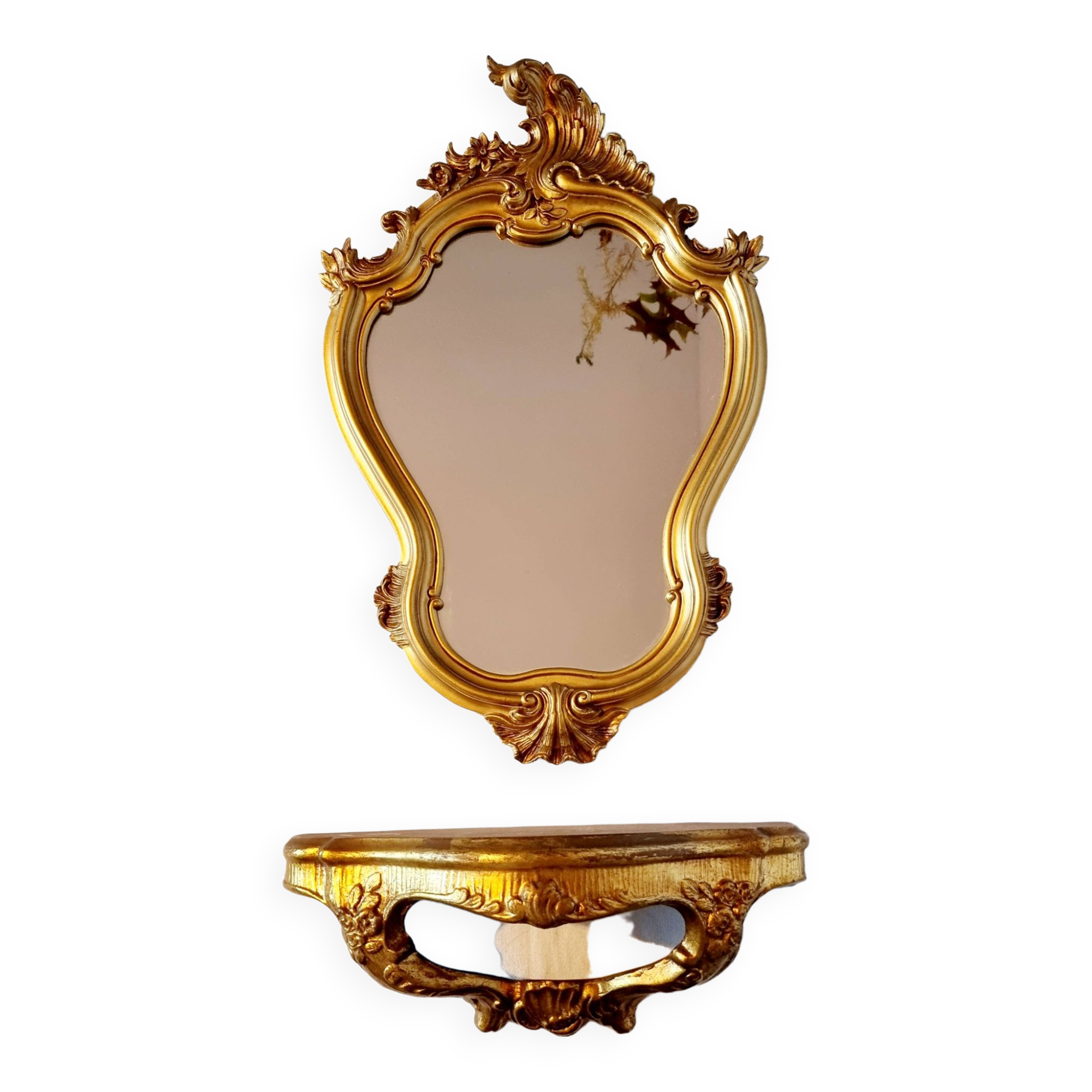 Miroir mural et console dorés de style baroque
