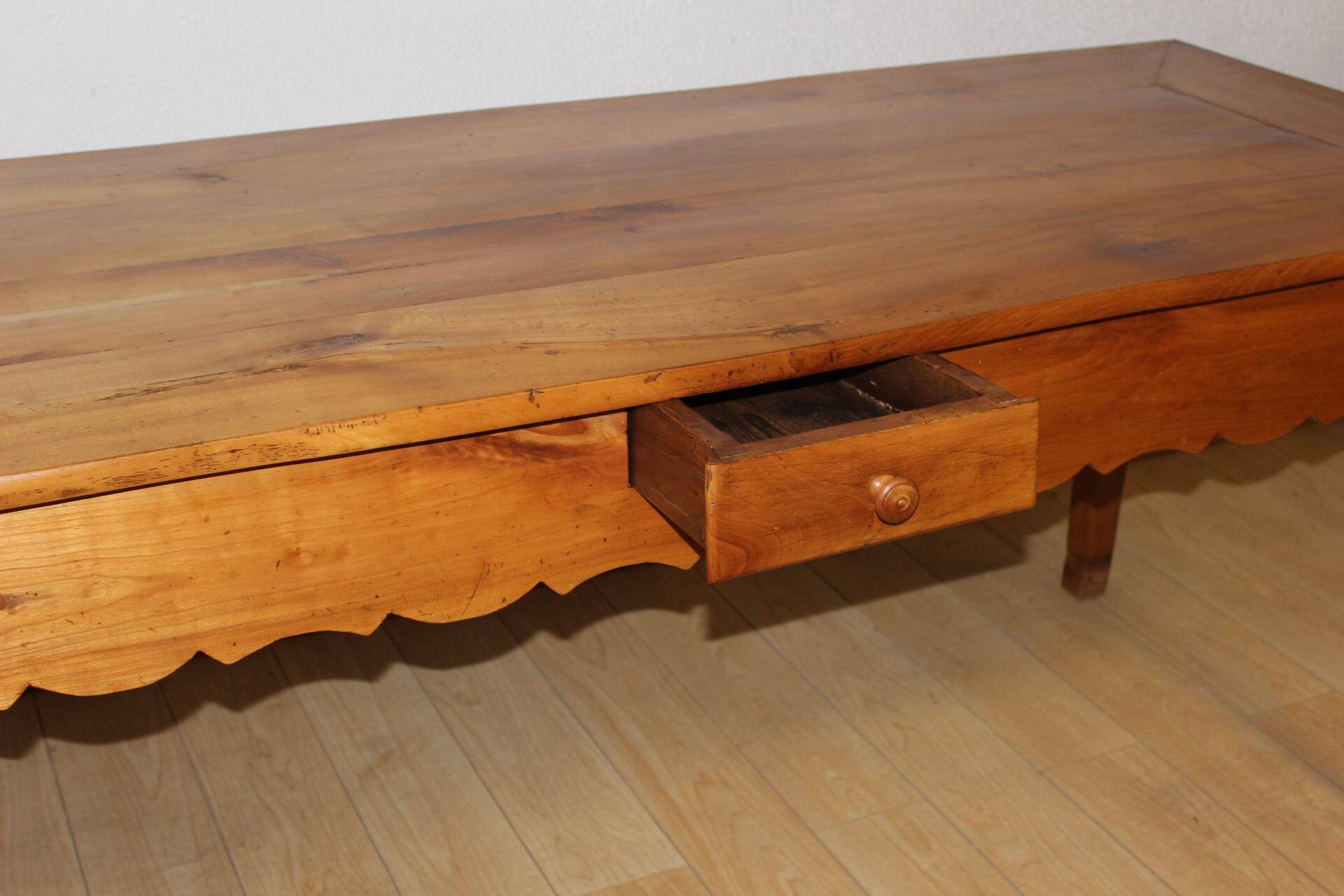 Louis XV style farmhouse table in cherry wood 19th century
