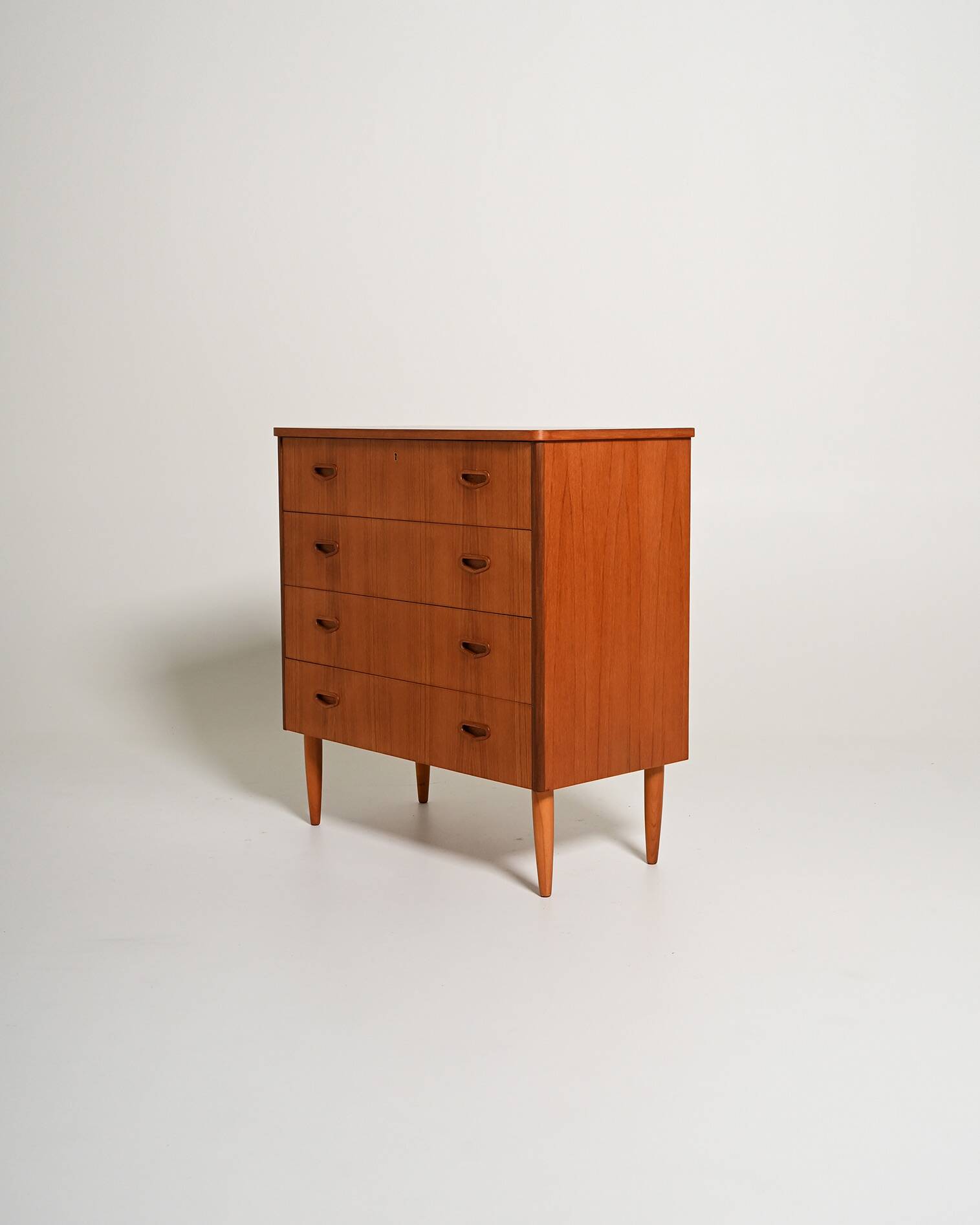 Commode en teck suédois, années 1950