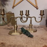 Paire de chandeliers en laiton