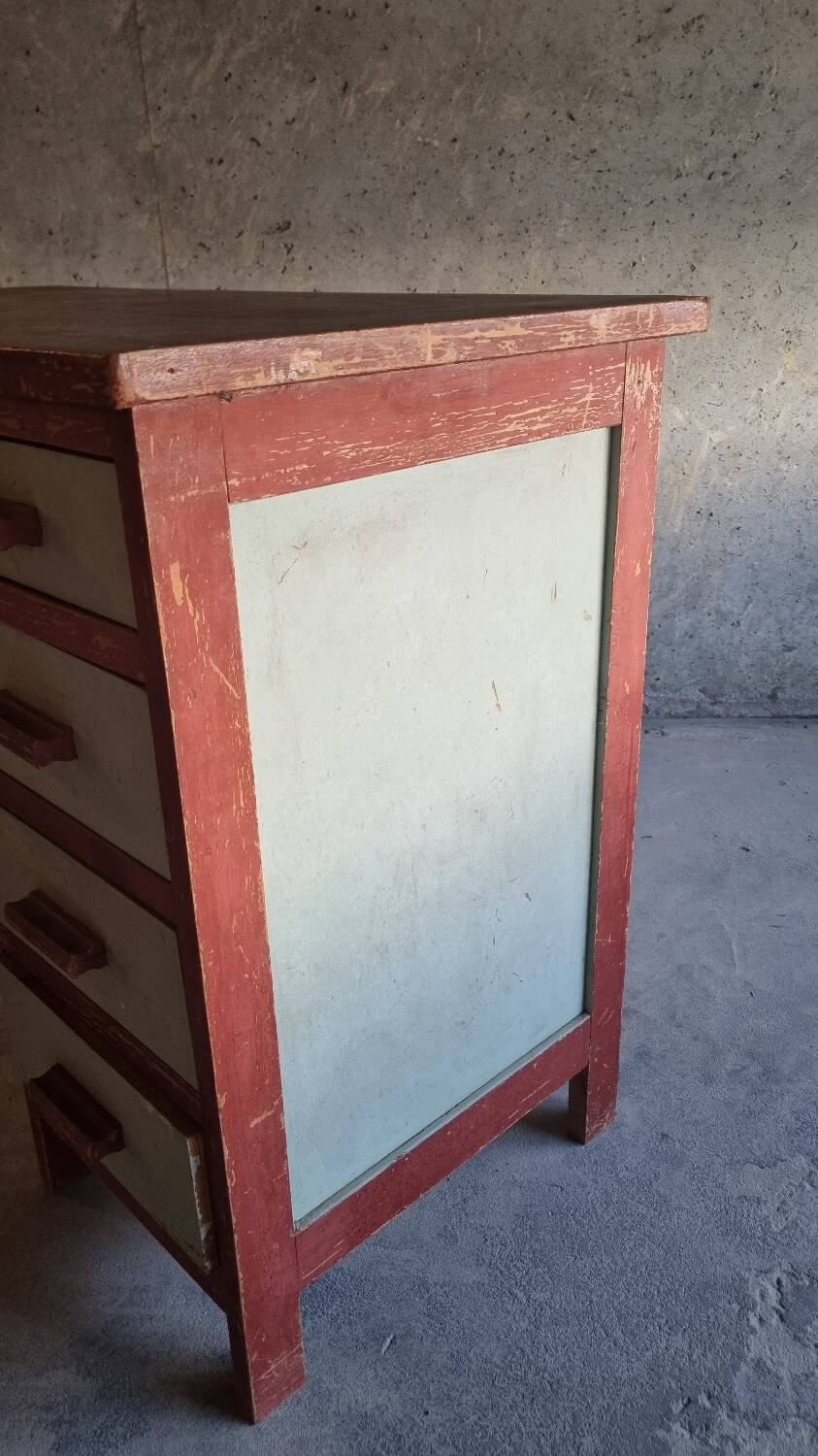 Vintage adult desk