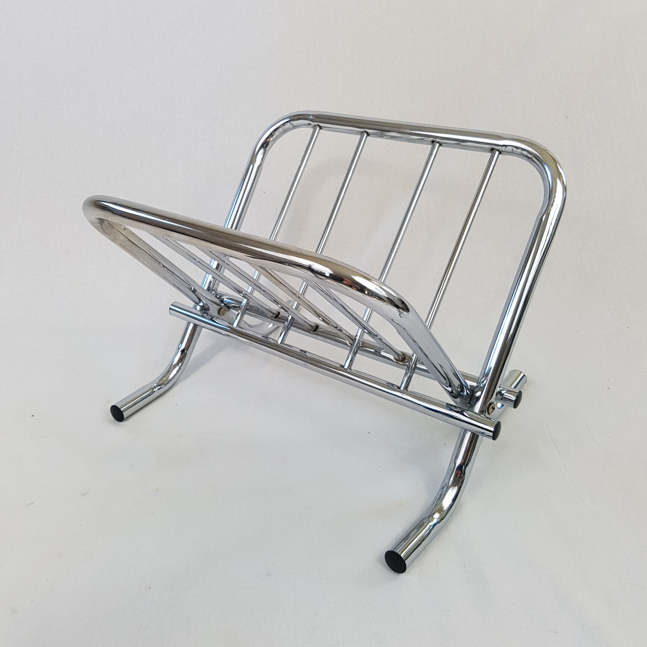 Magazine rack 1970