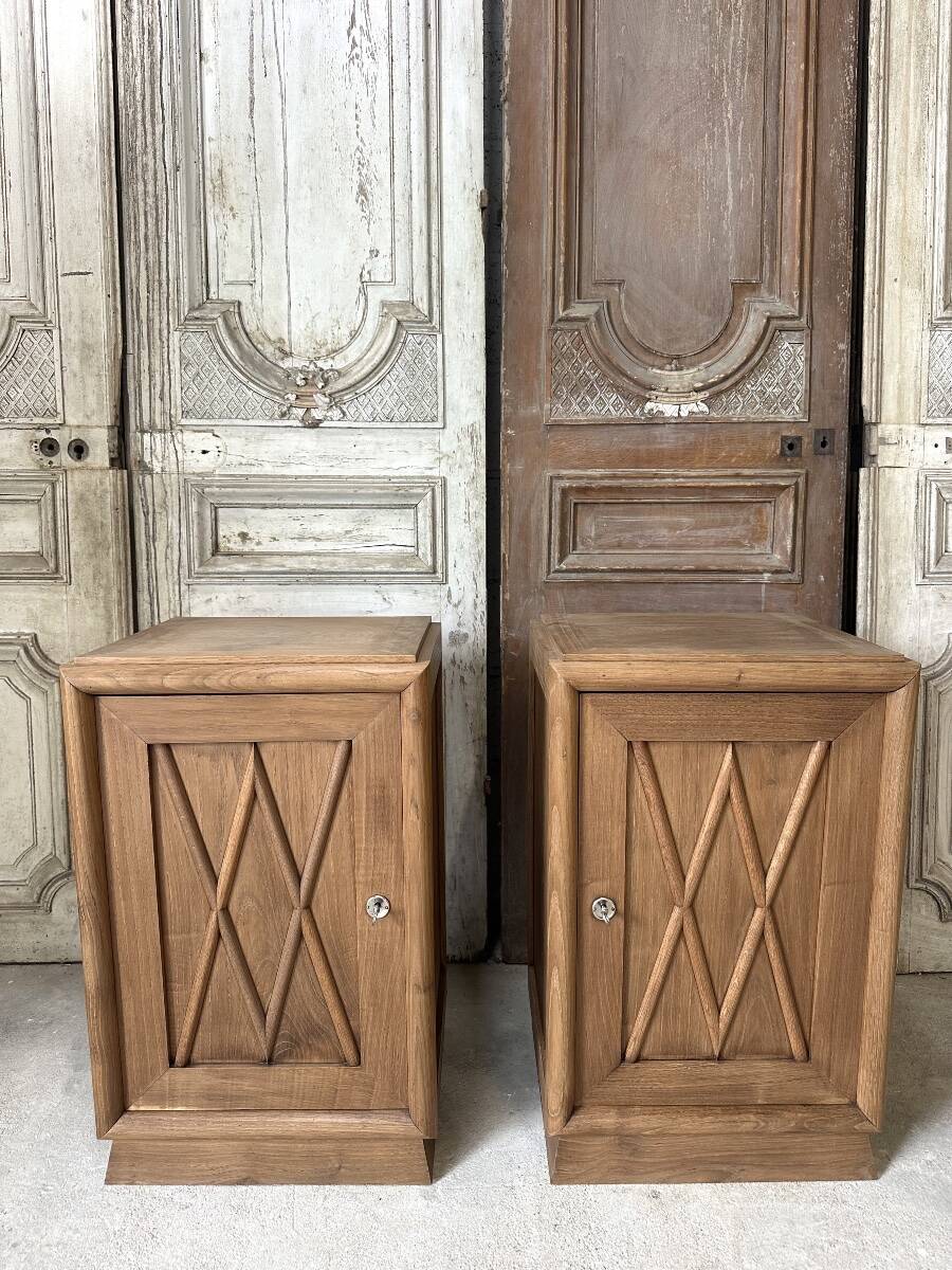 Pair of Art Deco bedside tables in oak