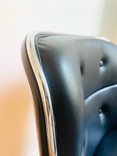 Executive Chair by Charles Pollock for Knoll, 1960s