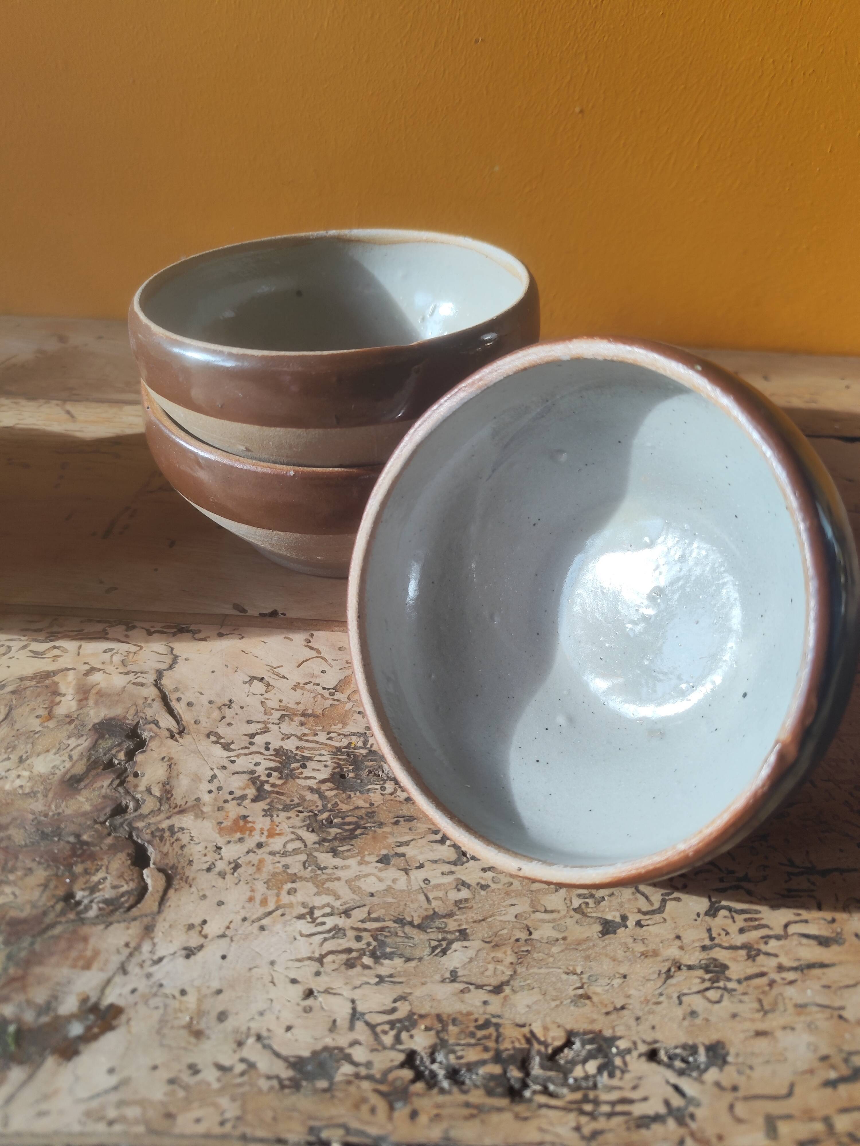 Small stoneware bowls from Digoin, rustic serving bowls