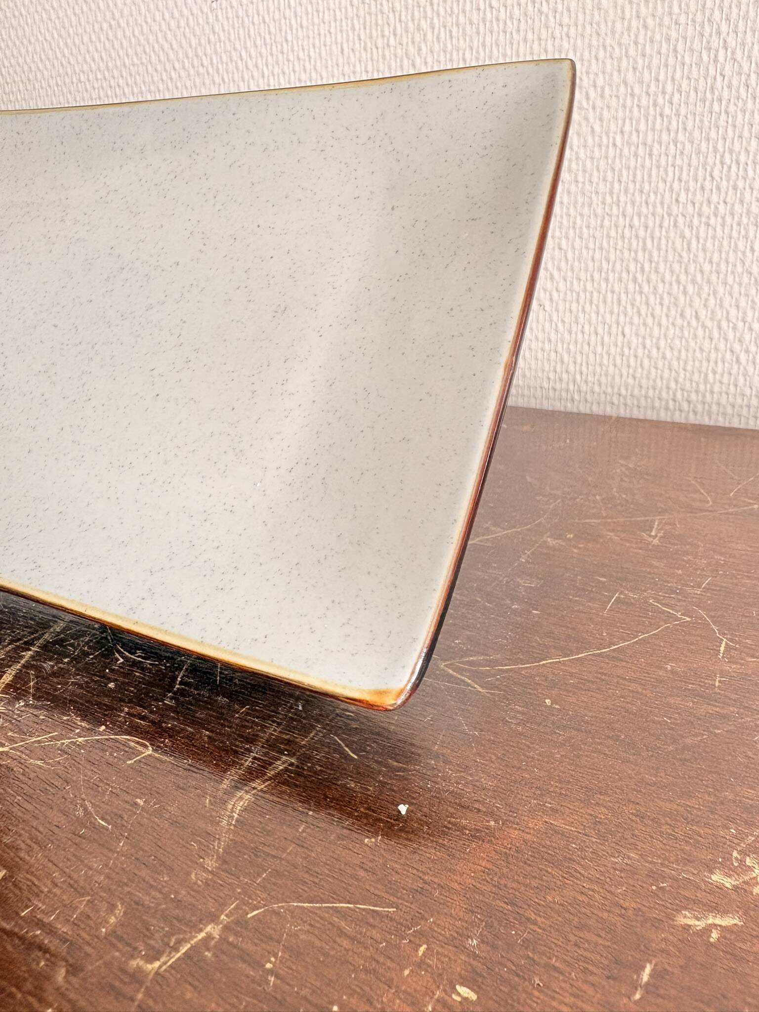 Vide poche, plat rectangulaire en céramique émaillée, 1970
