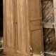 Armoire penderie ancienne en chêne massif brut