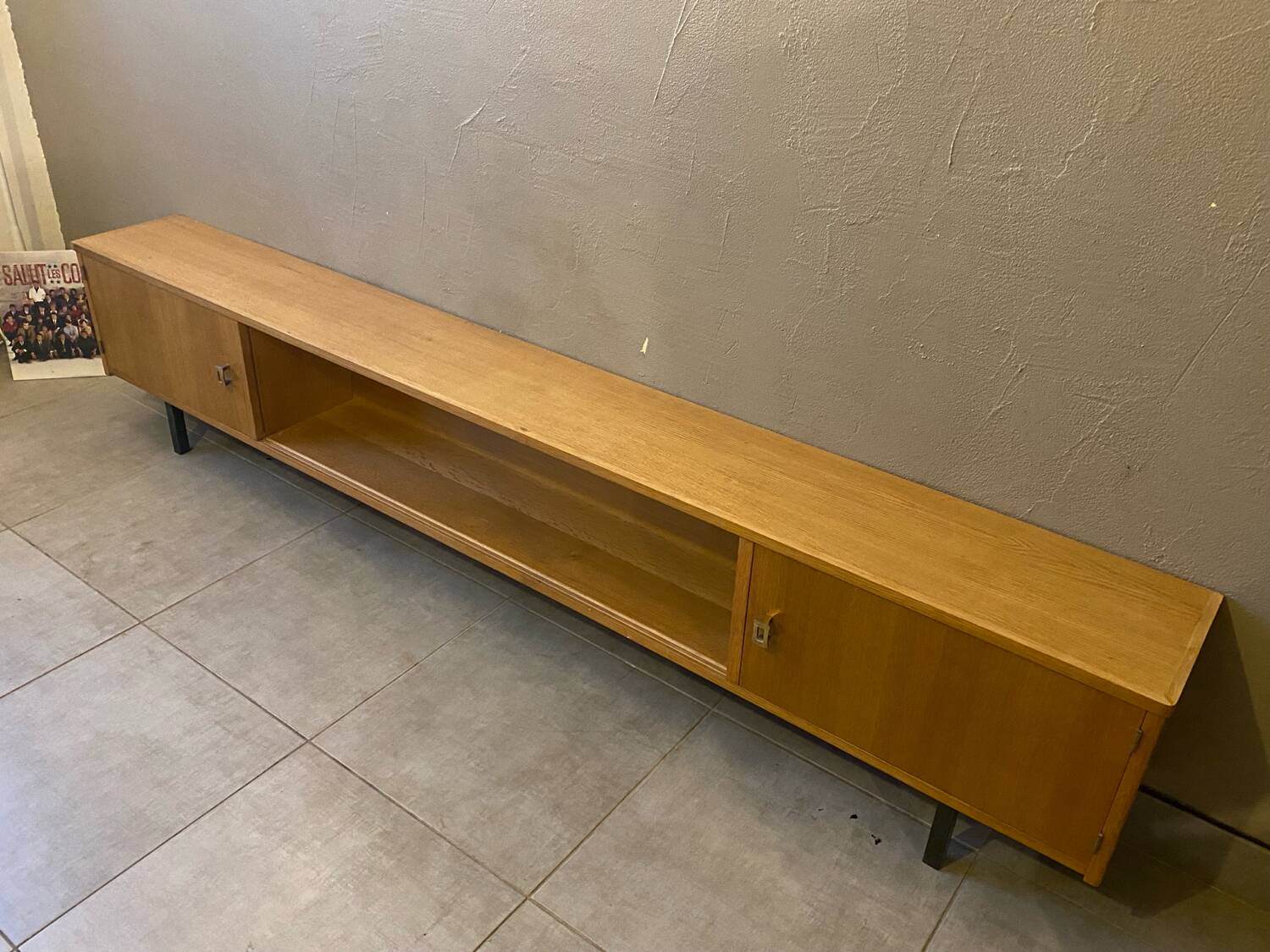 Vintage sideboard (shallow)
