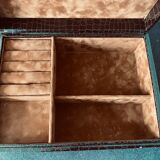 Leather jewelry box