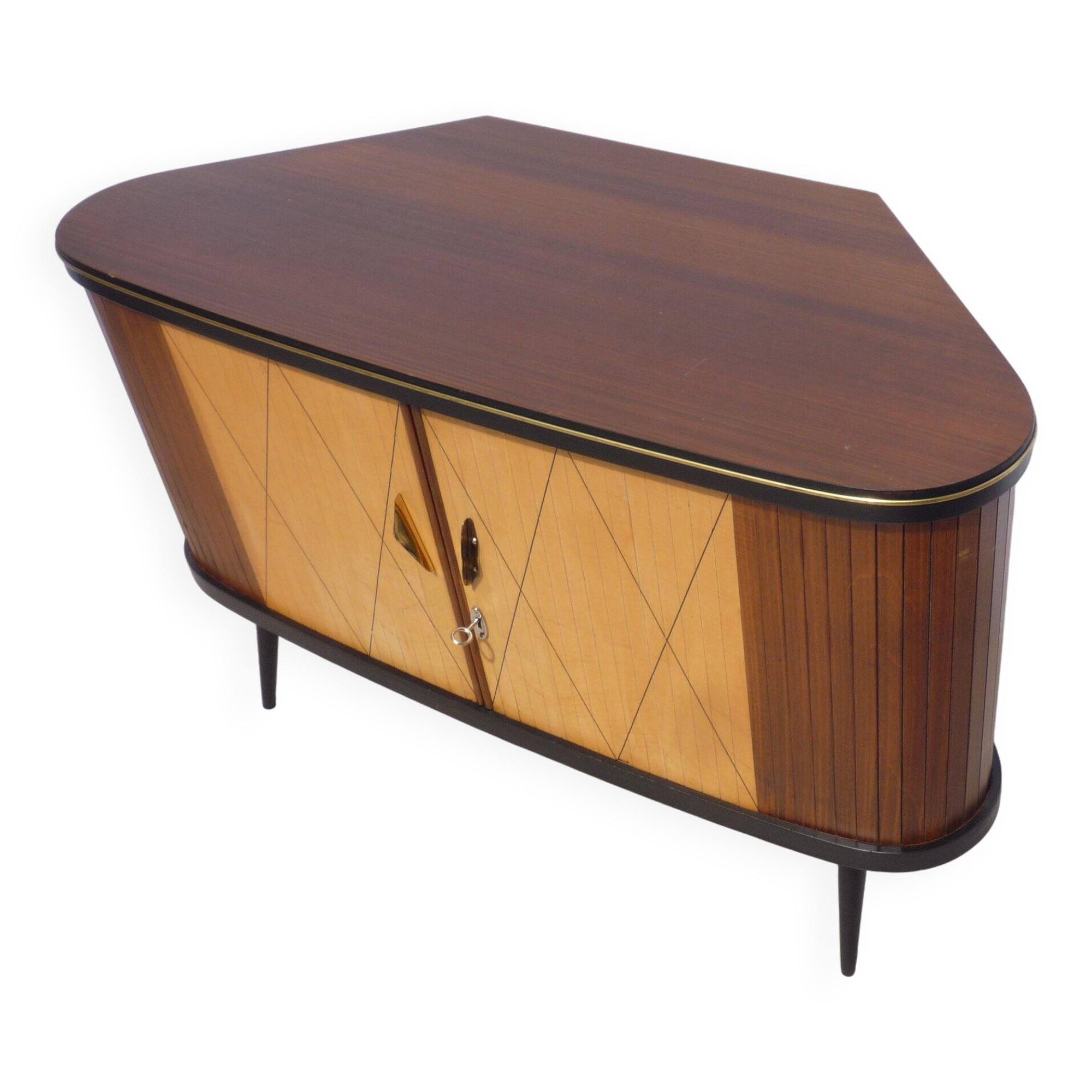 Corner chest of drawers with sliding doors