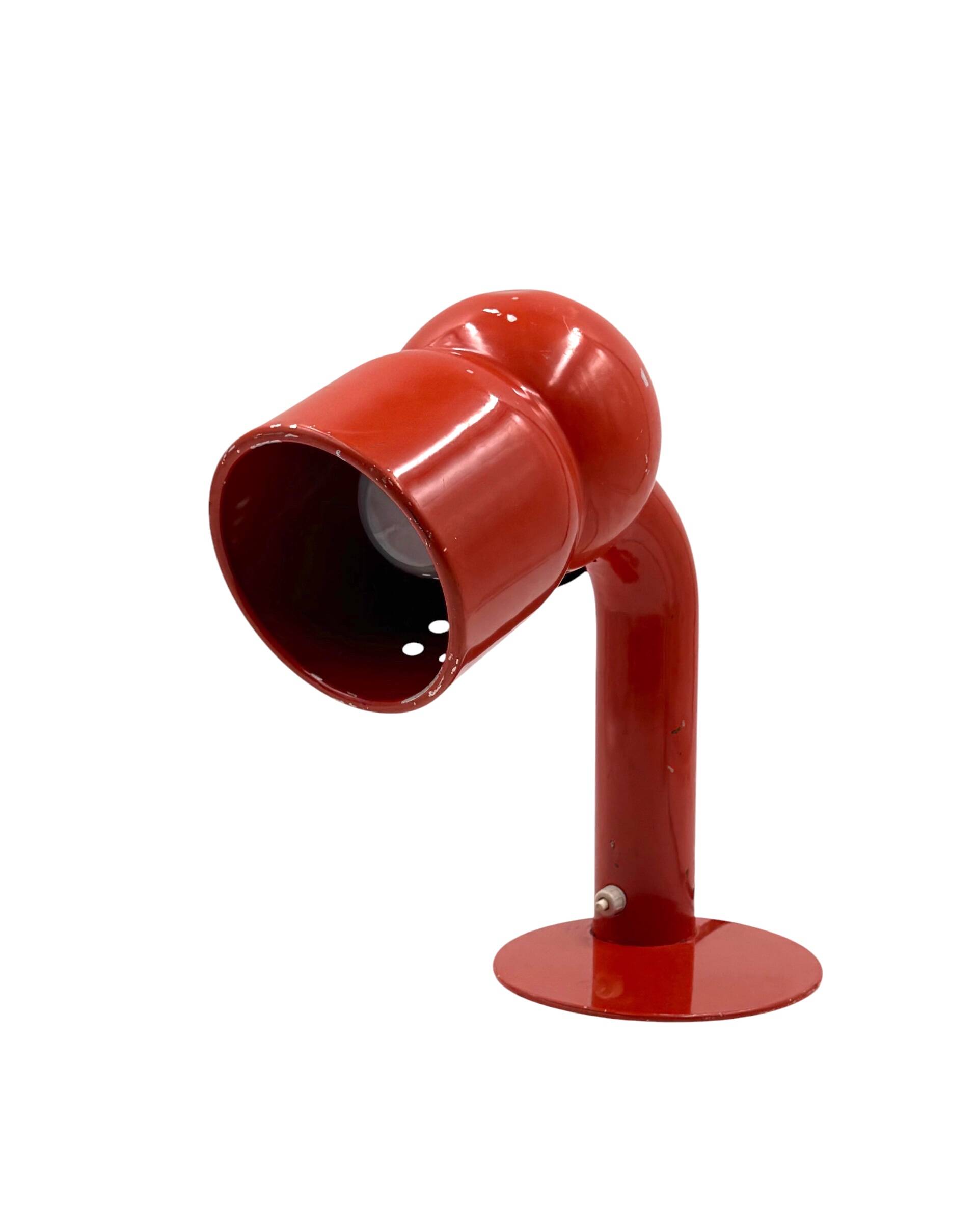 Elio Martinelli, mod. 2135 Robot red table lamp, Martinelli Luce Italy 1966