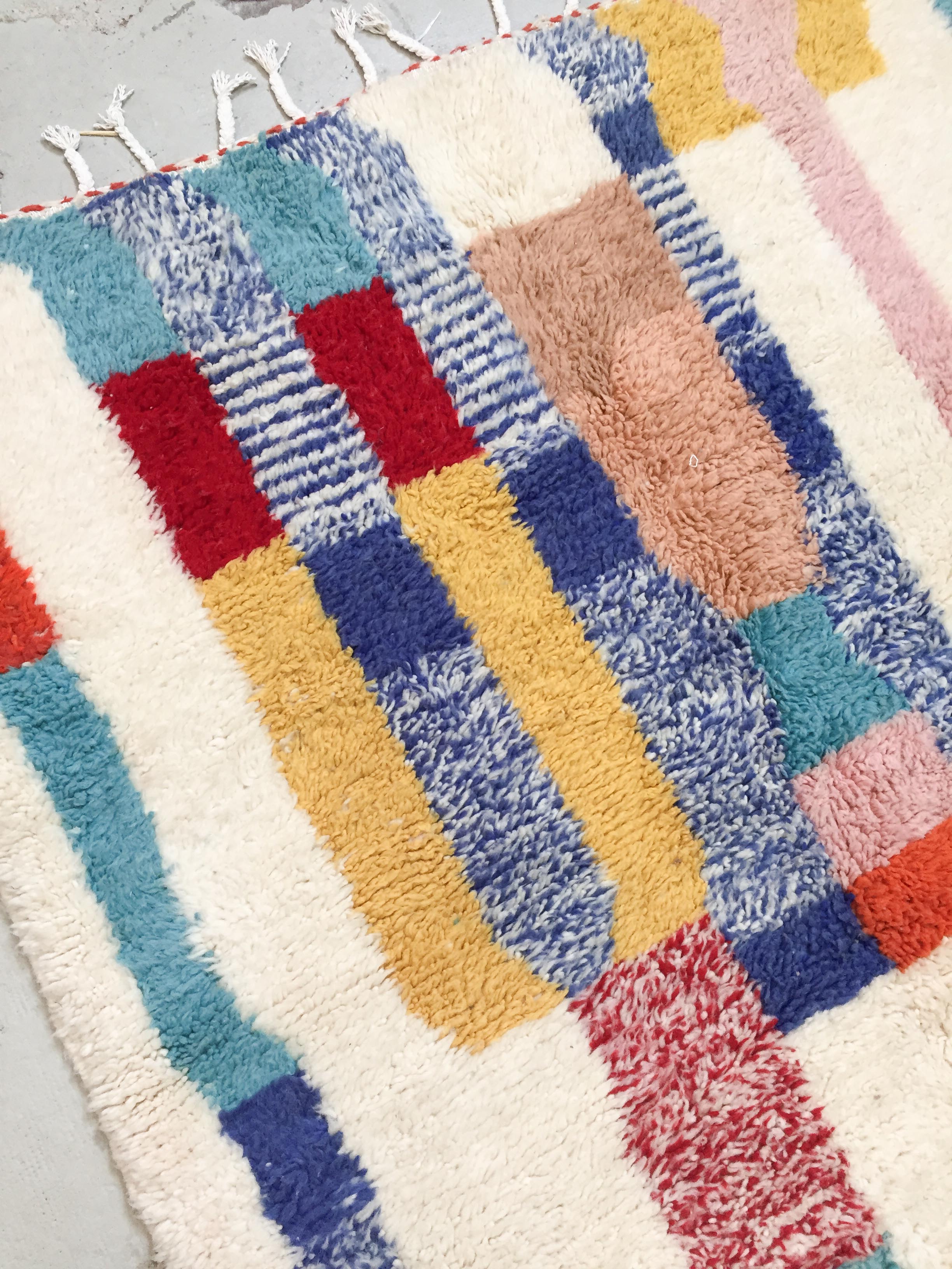 Contemporary azilal Moroccan Berber rug with colorful patterns 256x166cm