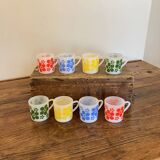 8 Arcopal flowered espresso cups, vintage 1970s