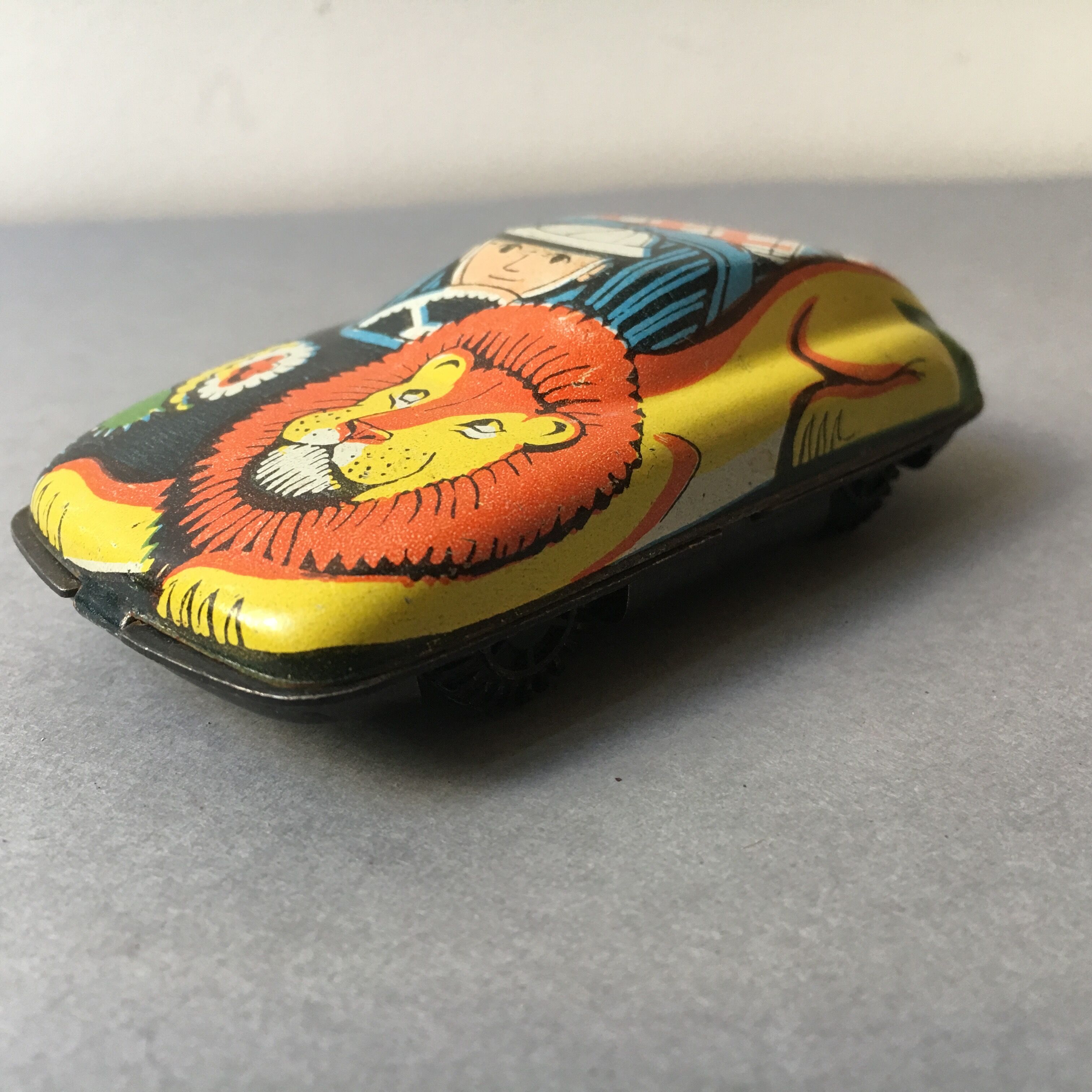 Former soviet toy lot models reduced tole "safari" cccp