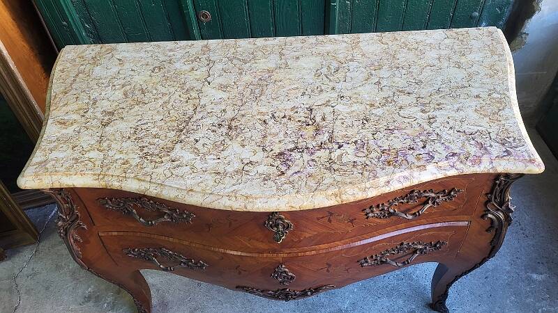 ROSEWOOD COMMODE WITH 2 DRAWERS AND OCHRE MARBLE TOP