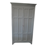 Parisian wardrobe green with water