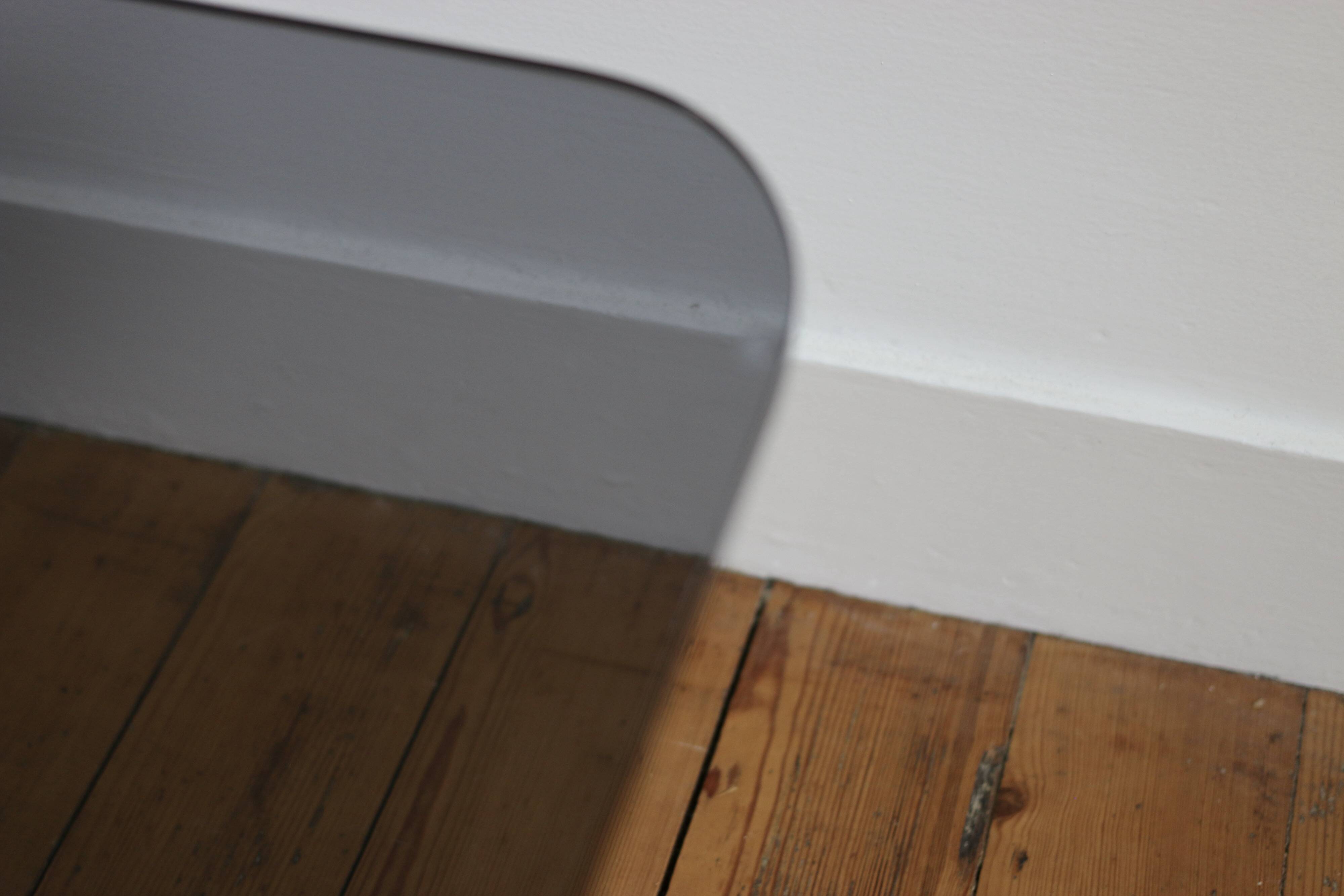 Vintage design marble and glass coffee table from the 1970s