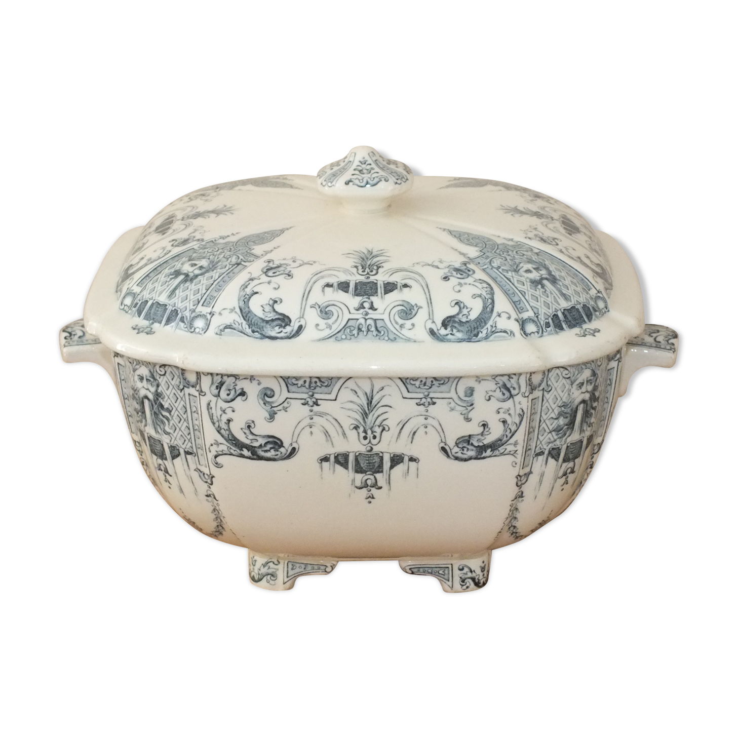 Iron earth tureen Gien XIXth