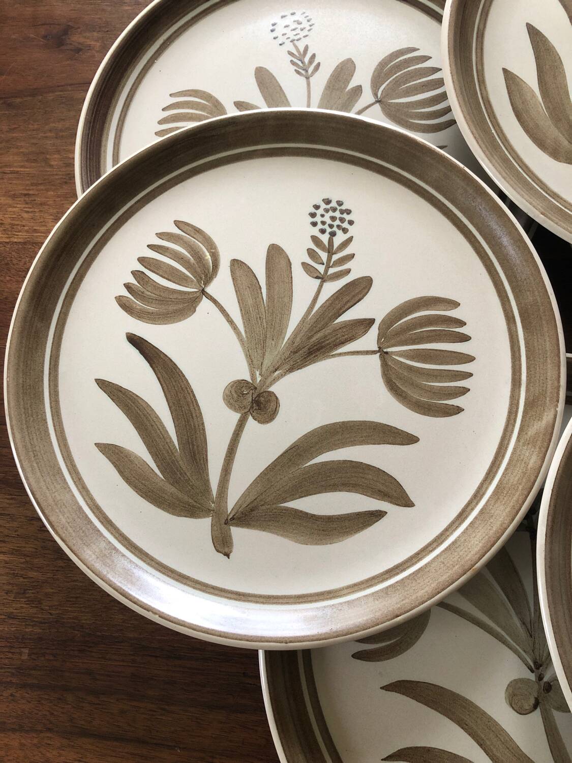 Longchamp stoneware dessert plates