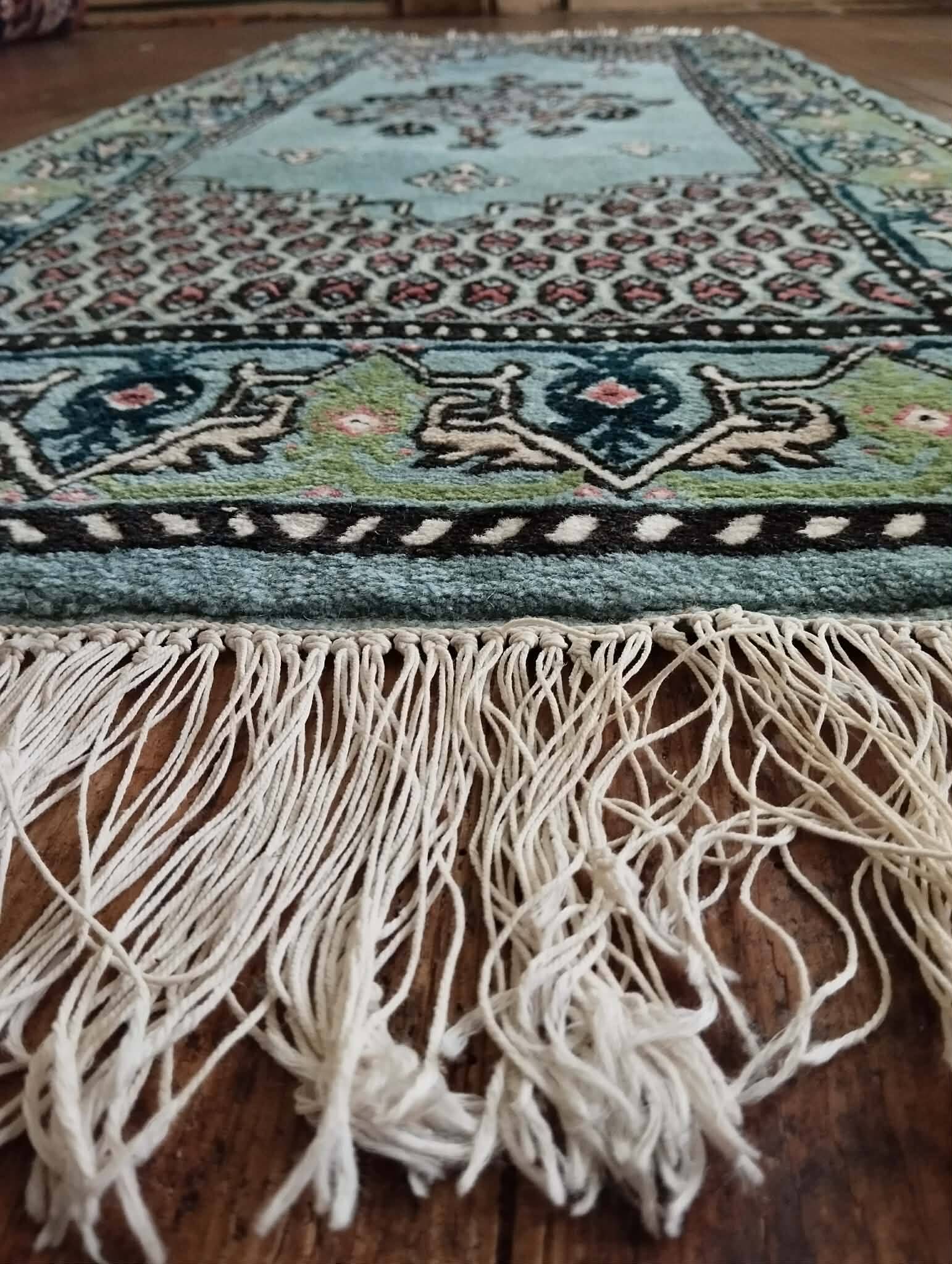 Handmade Kairouan Berber rug 163x66cm